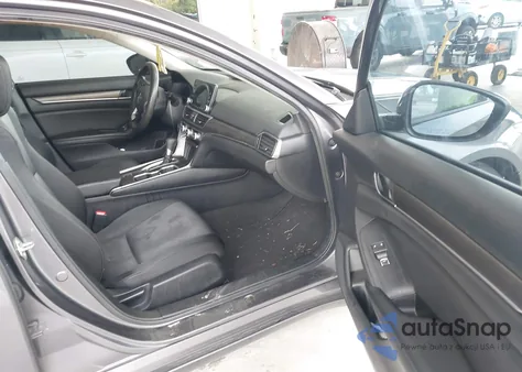 2019 Honda Accord Lx из США, поврежденный, VIN 1HGCV1F17KA126326